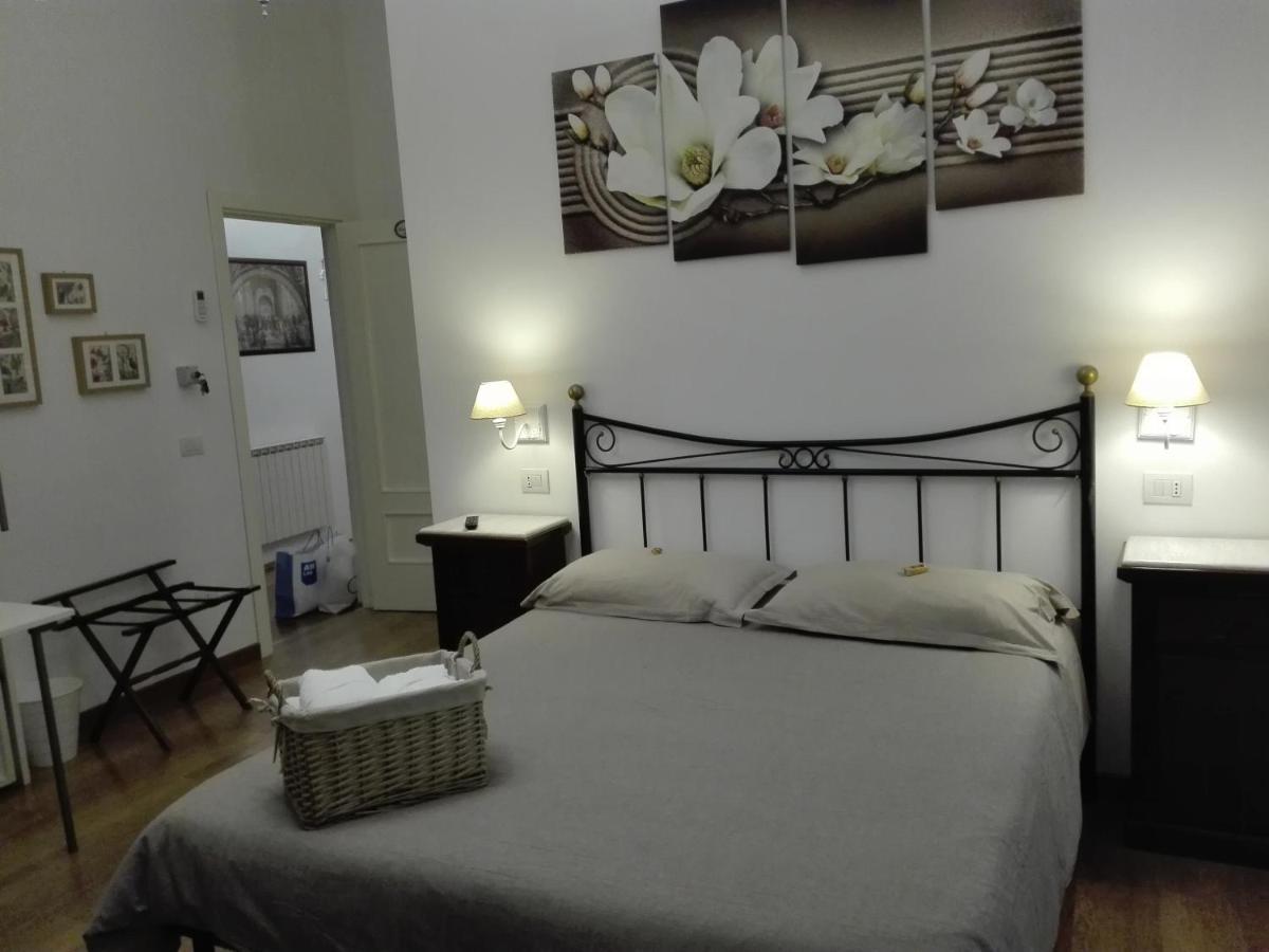 Standard Double Room,1004033772:JPEG