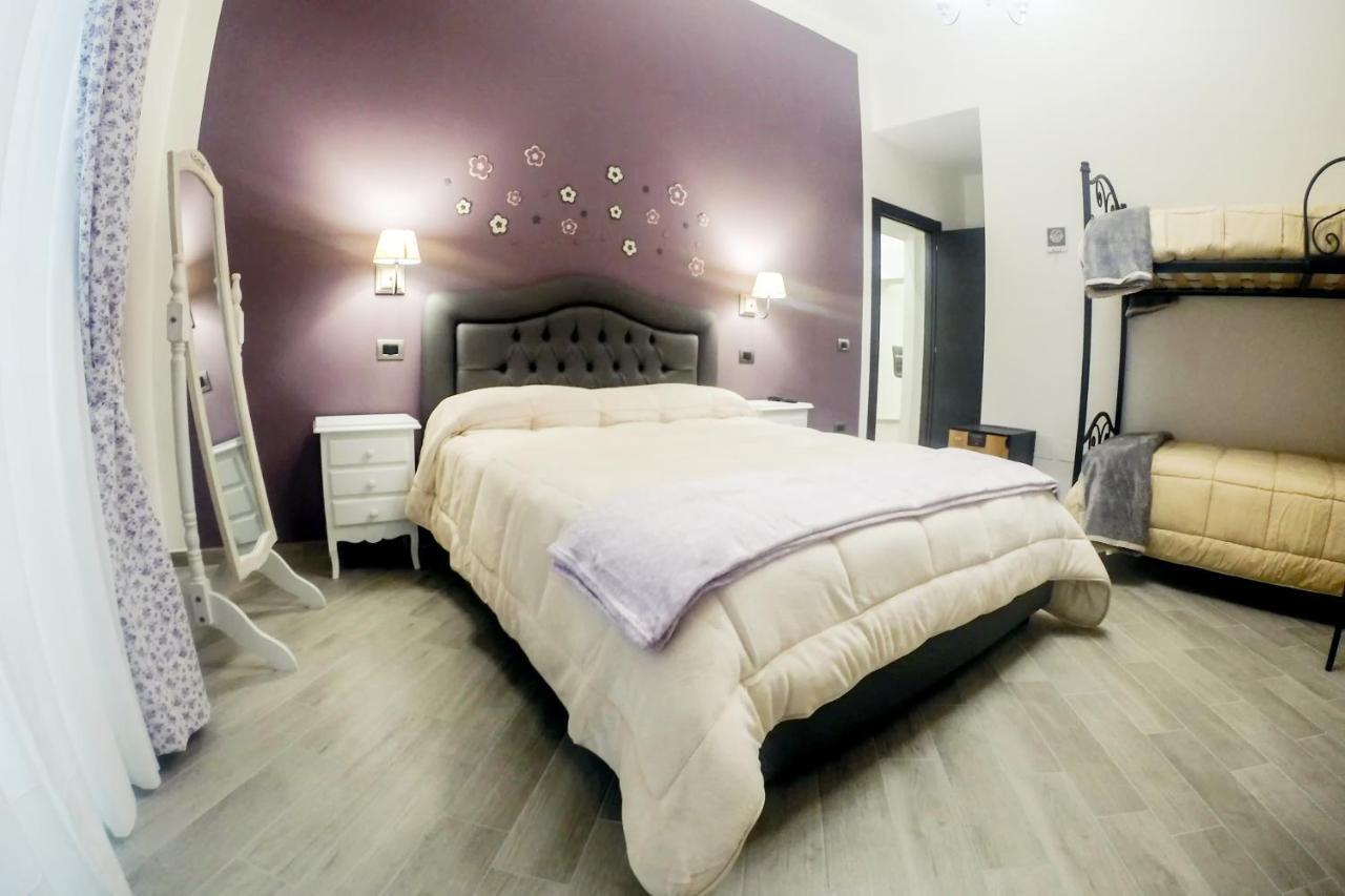 Deluxe Quadruple Room with Private Bathroom,1033482548:JPEG