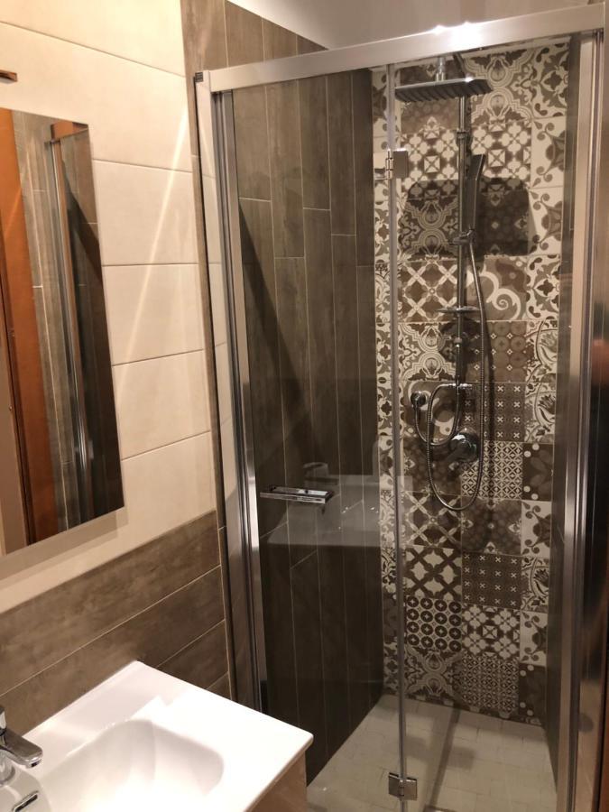 Deluxe Triple Room,1042443370:JPEG