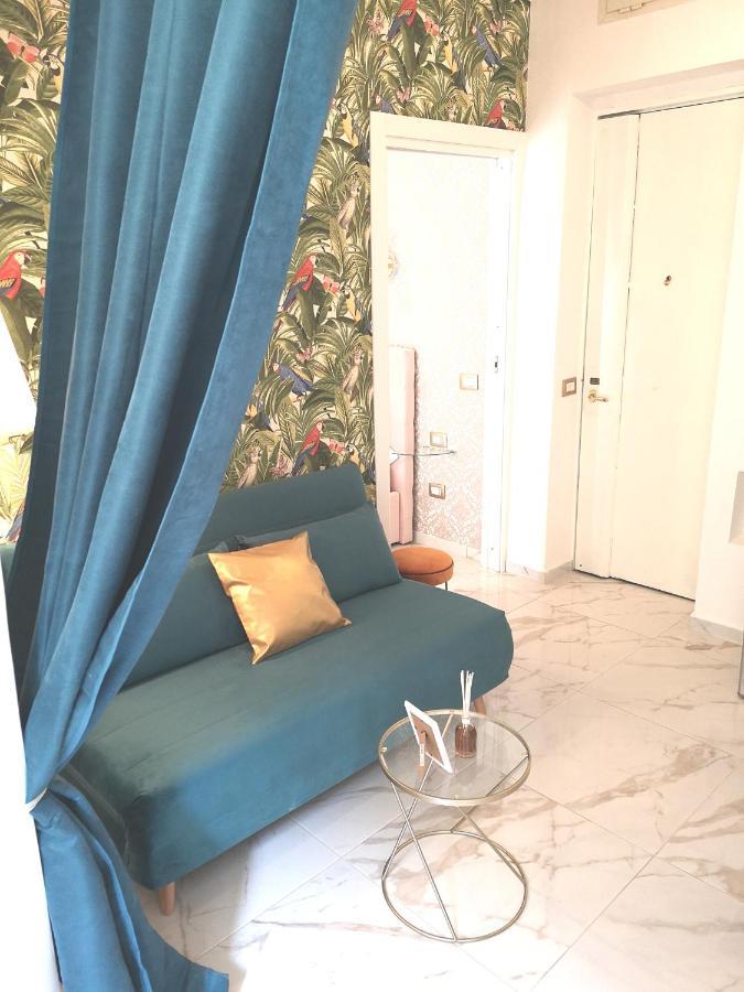 Queen Room,1032747293:JPEG