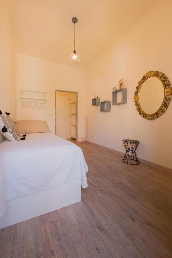 Camera Singola con Bagno Privato