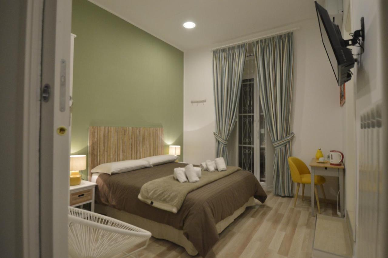 Double Room,1033203461:JPEG