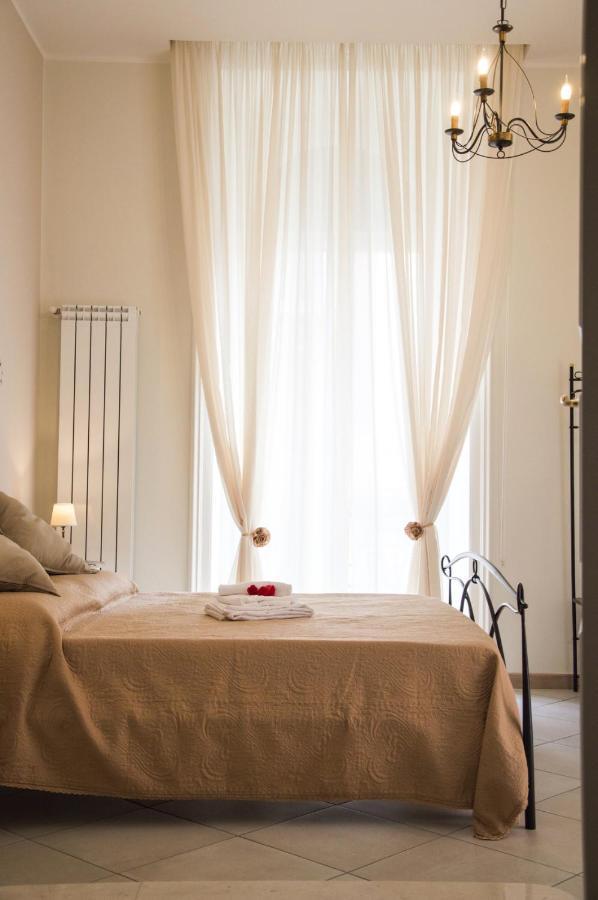 Deluxe Double Room with Balcony,1033288967:JPEG