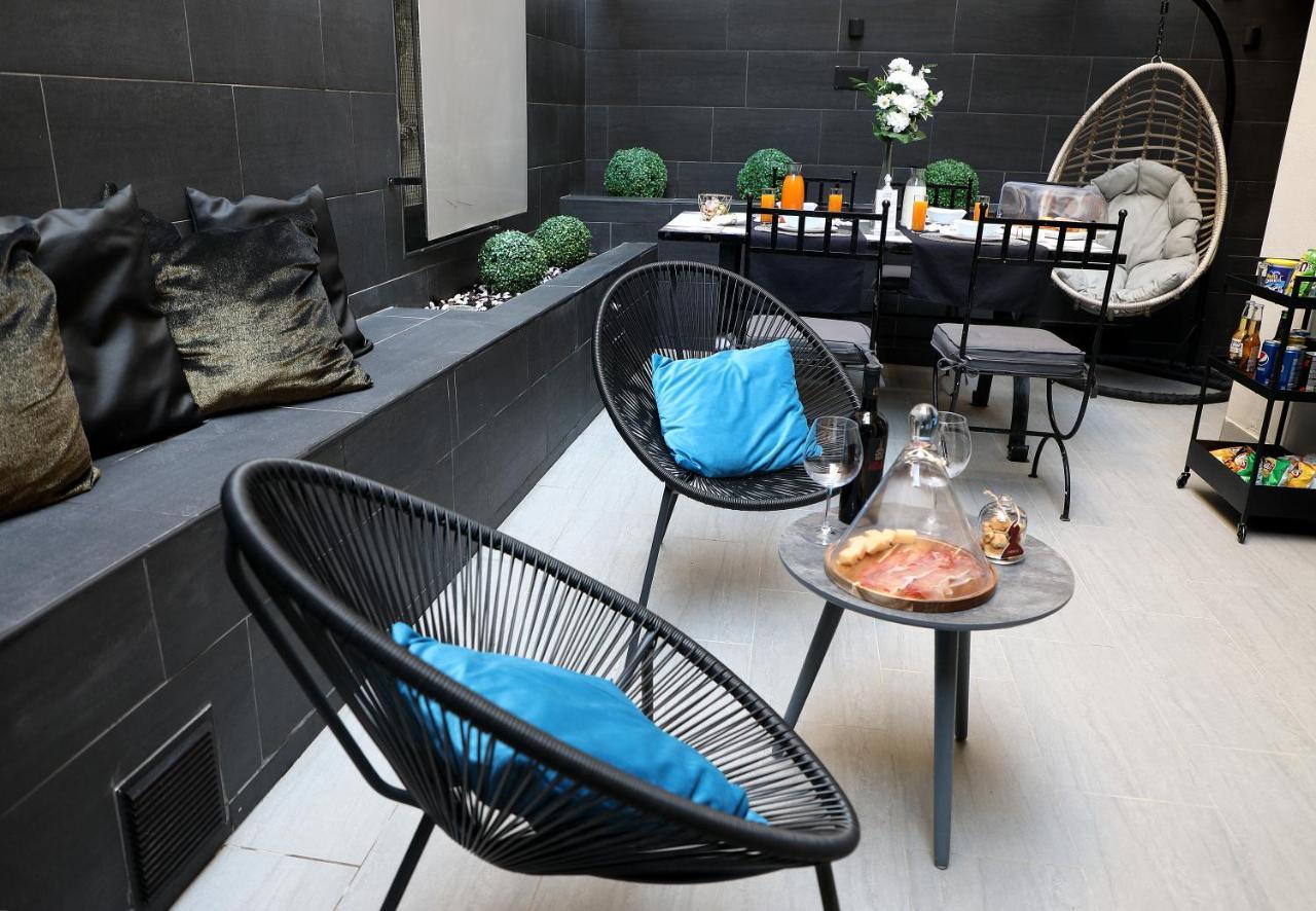 Suite with Terrace,1036702795:JPEG