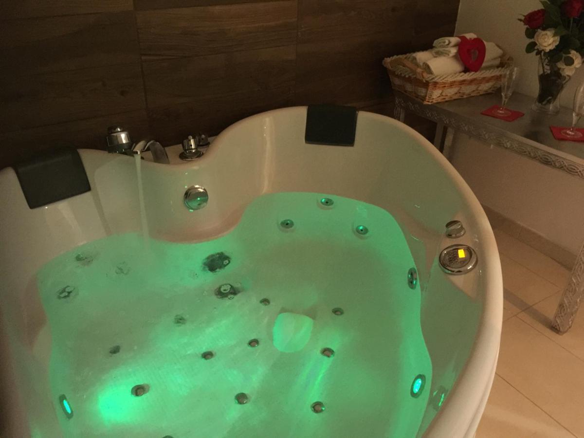 Deluxe Family Suite,1040395033:JPEG
