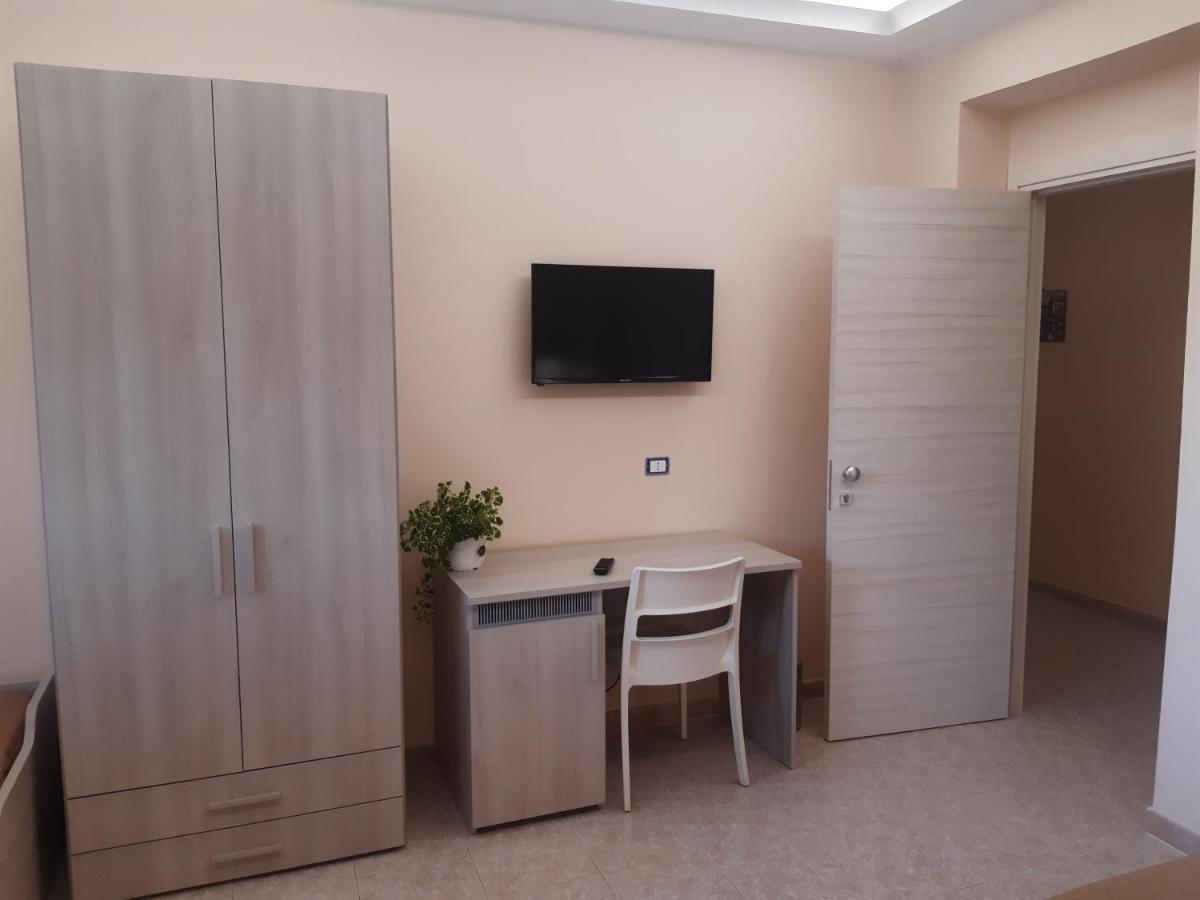 Camera Familiare con Balcone