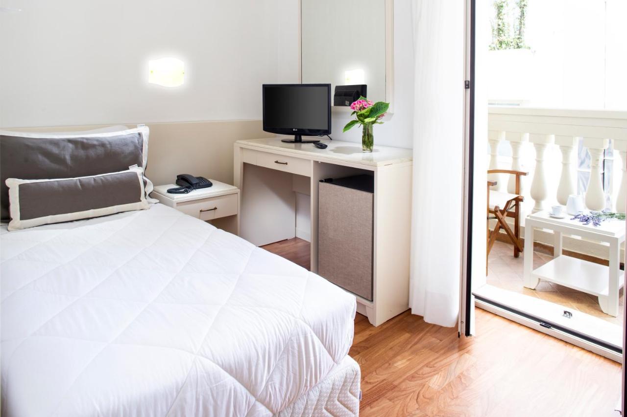 Single Room,1080599077:JPEG
