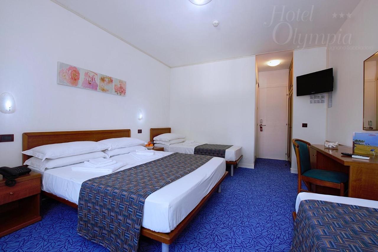 Economy Quadruple Room,1083322090:JPEG