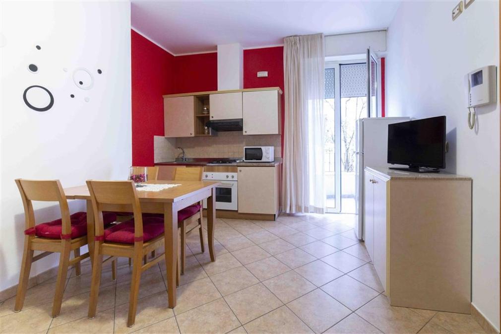 Superior Family Apartment,1084137343:JPEG