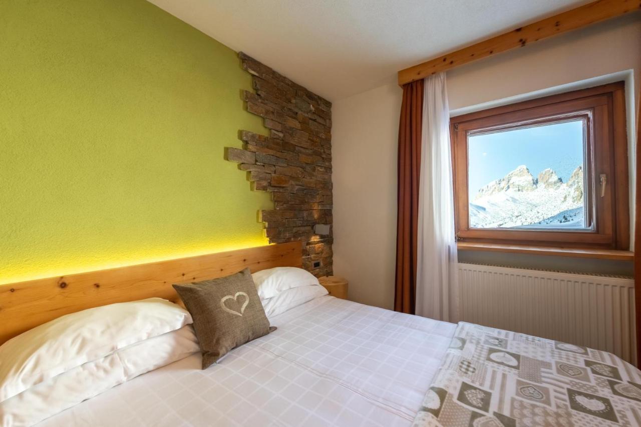 Double or Twin Room Mountain View