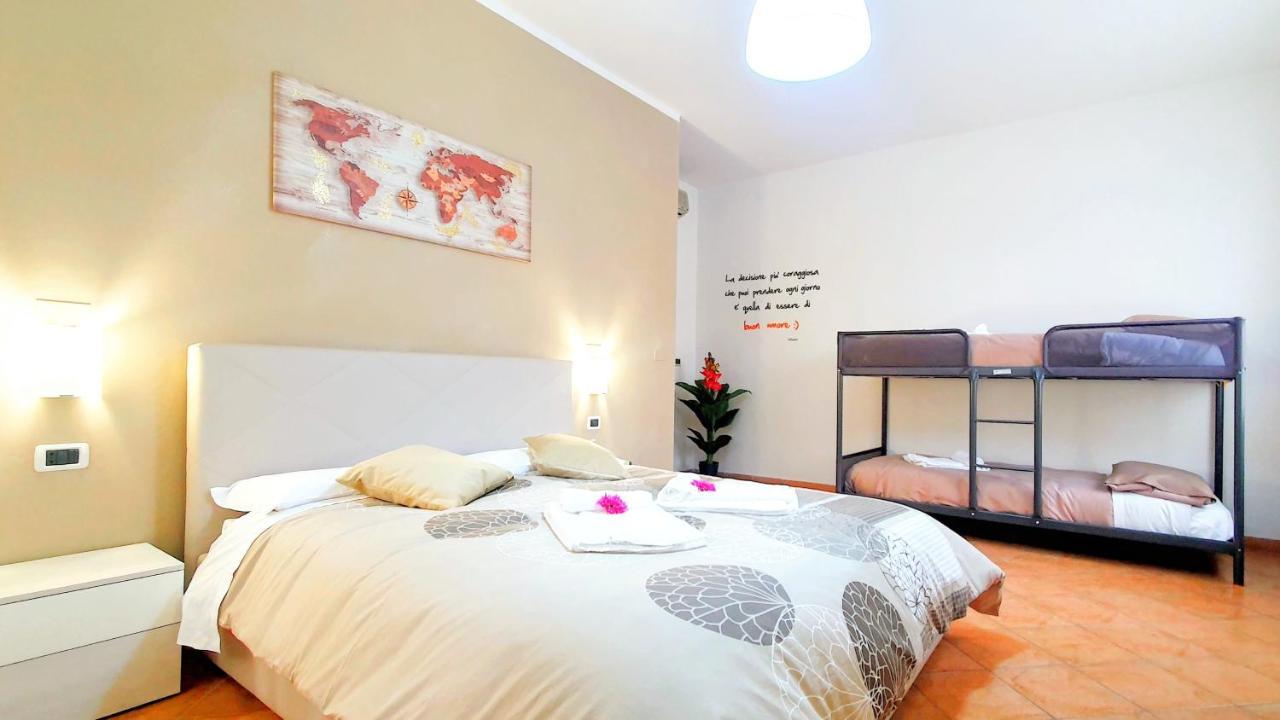 Camera Quadrupla con Bagno in Comune