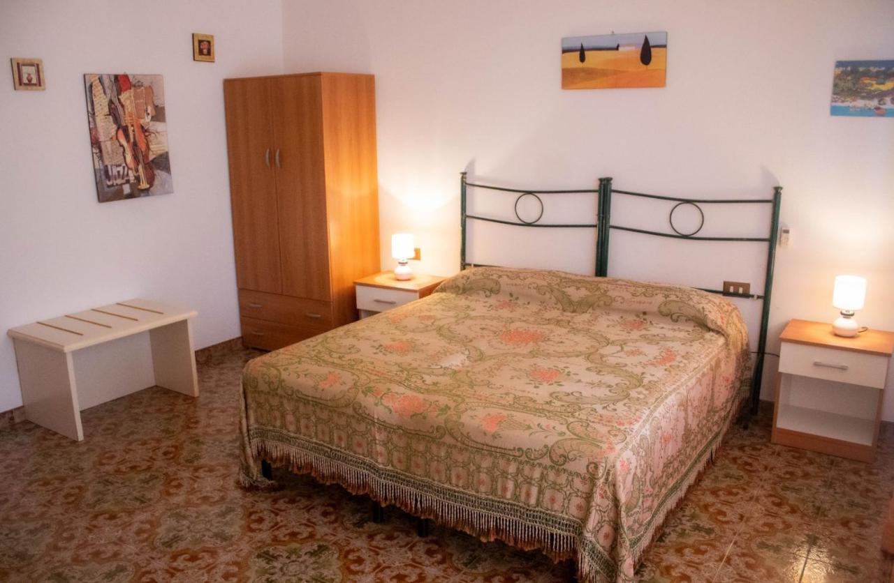 Camera Tripla con Bagno Privato Esterno