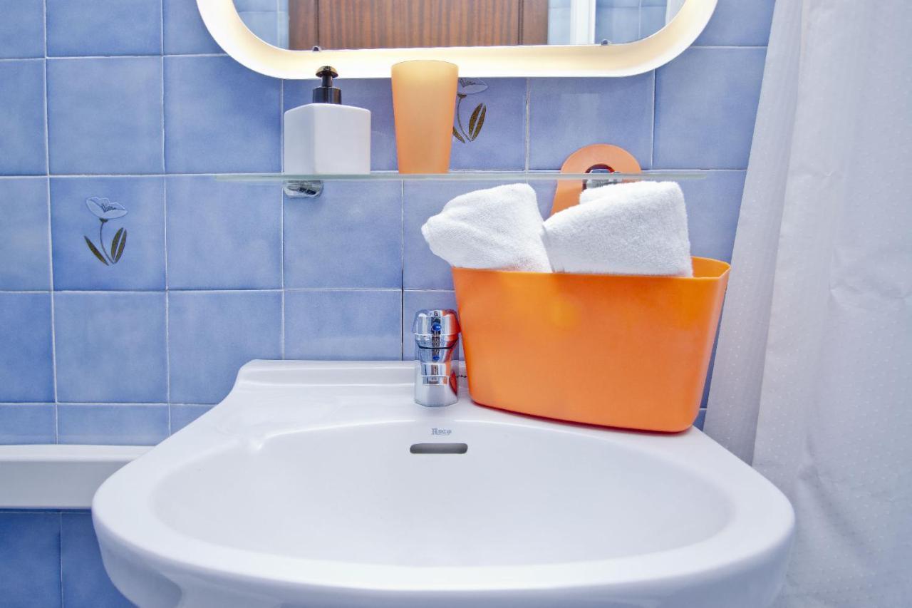 Camera Matrimoniale con Bagno Privato Esterno