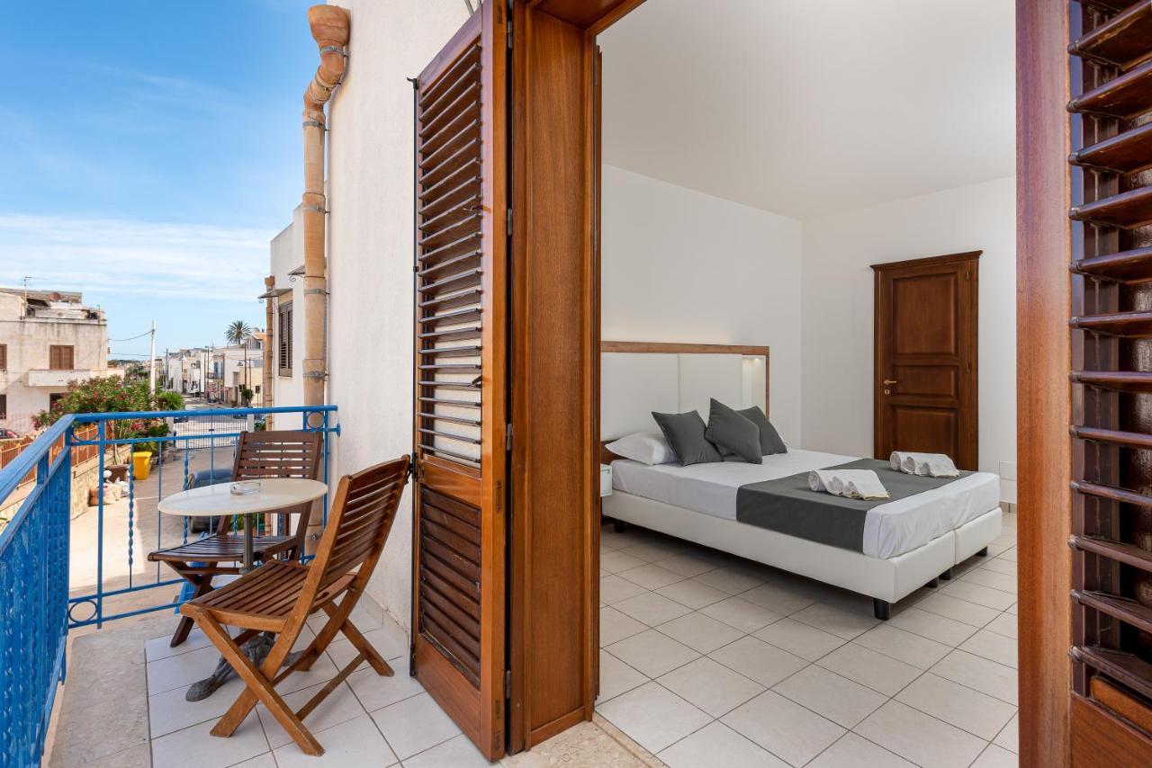Camera Matrimoniale con Balcone