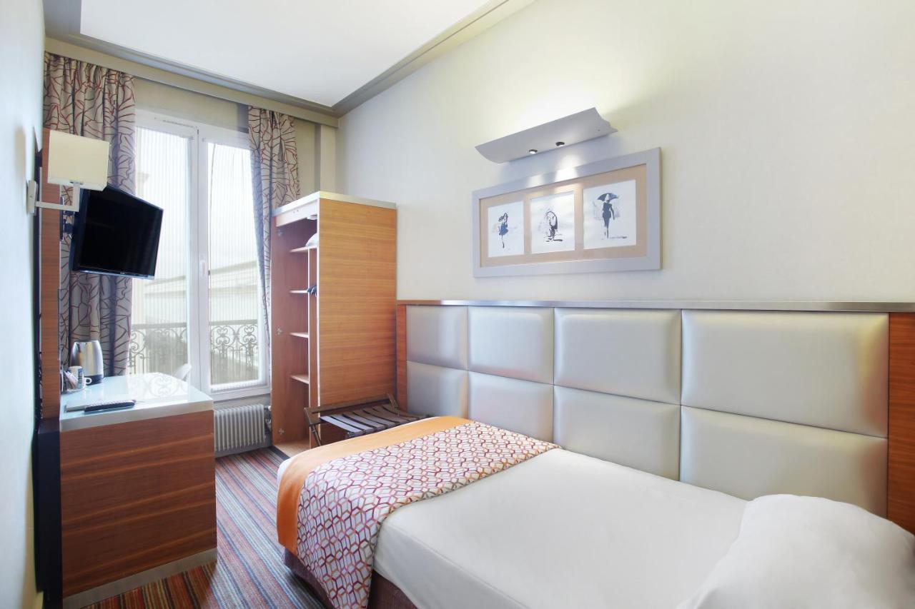 Single Room,913778839:JPEG