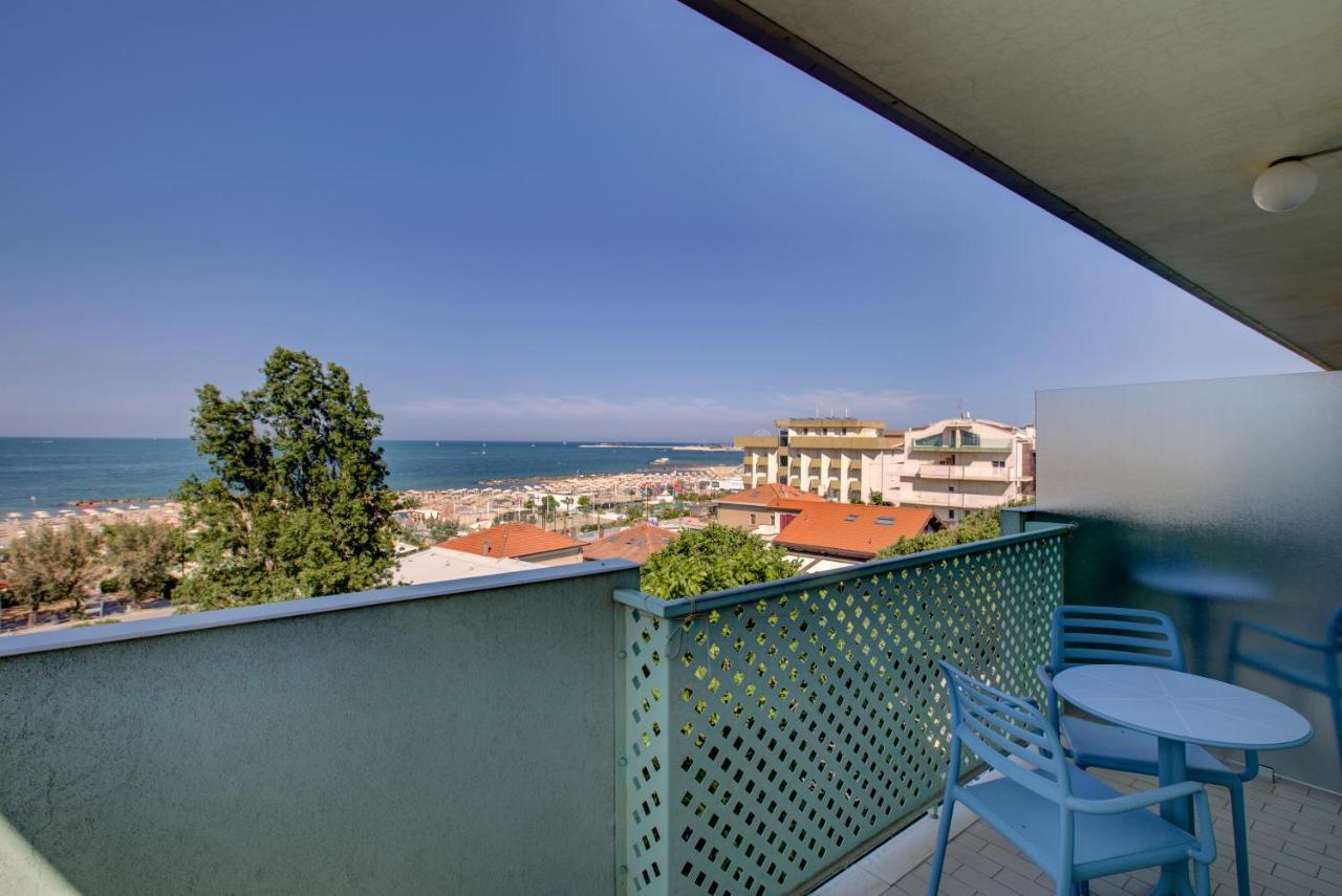 Double Room with Sea View,1127182725:JPEG