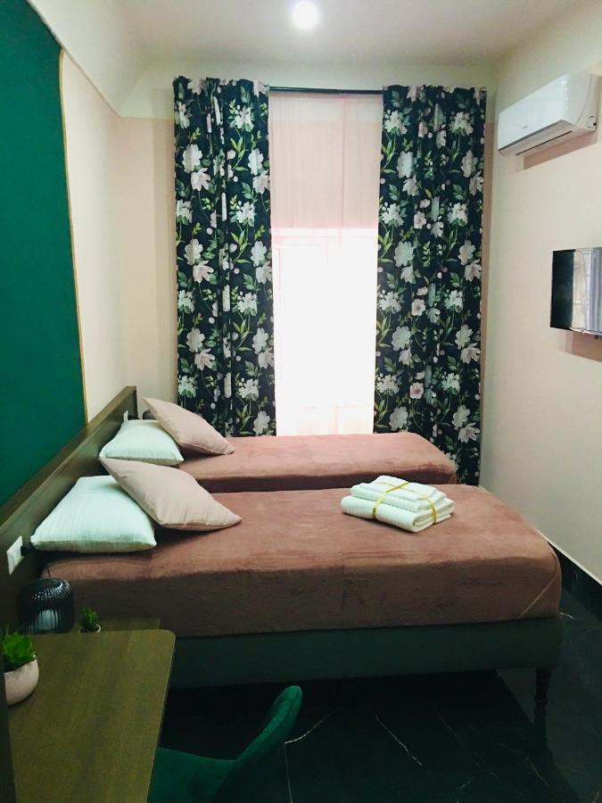 Deluxe Double or Twin Room,1126556283:JPEG