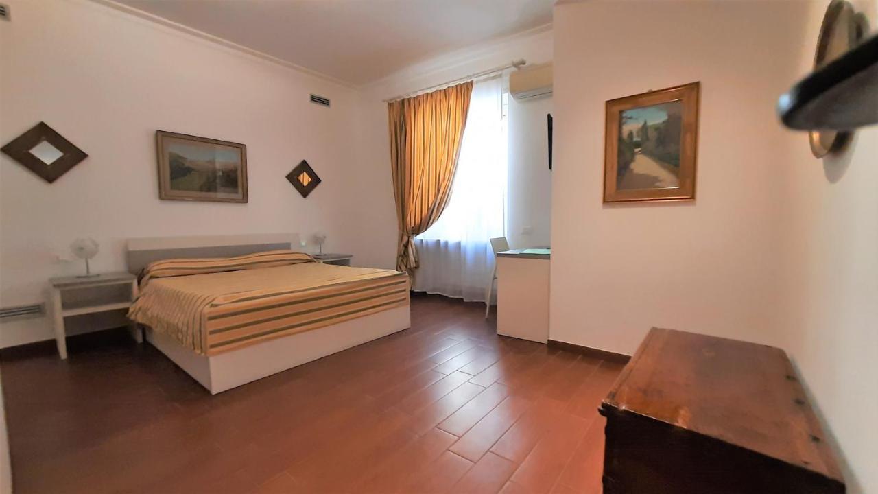 Double Room,1126594092:JPEG
