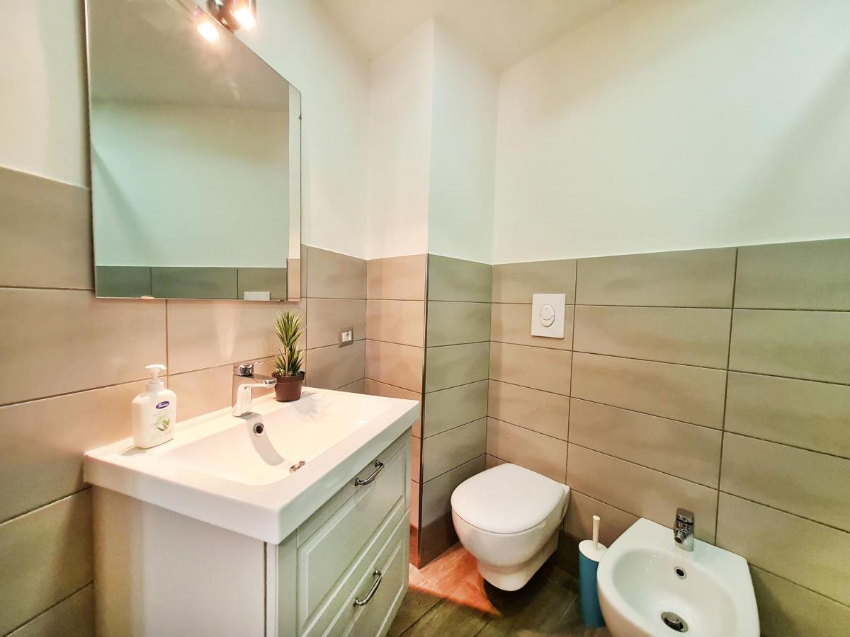 Double Room with Private Bathroom,1500161857:JPEG