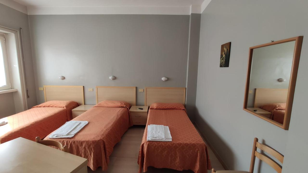 Camera Tripla con Bagno Privato