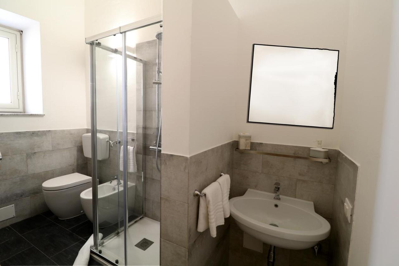 Large Double Room,1150916780:JPEG