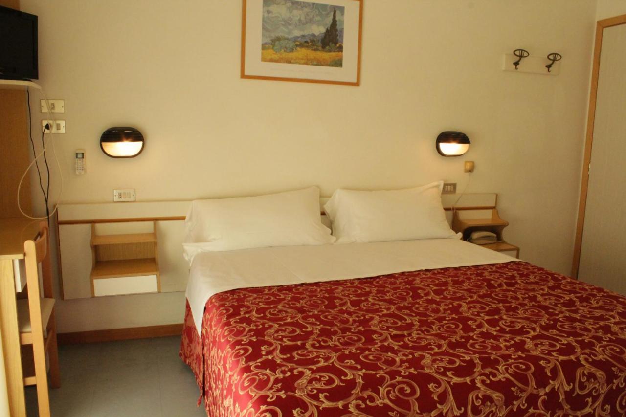 Double or Twin Room Balcony,1151966337:JPEG