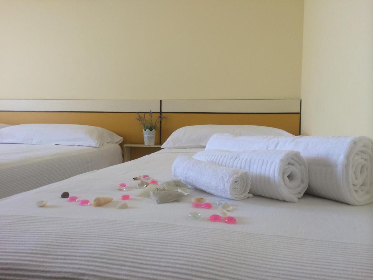 Quadruple Room,1238051329:JPEG