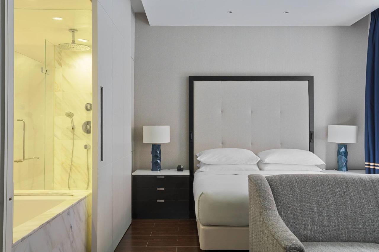Suite con Balcone e Accesso Executive Lounge