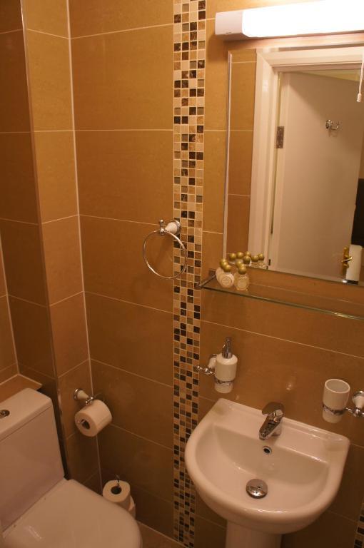 Camera Singola con Bagno Privato