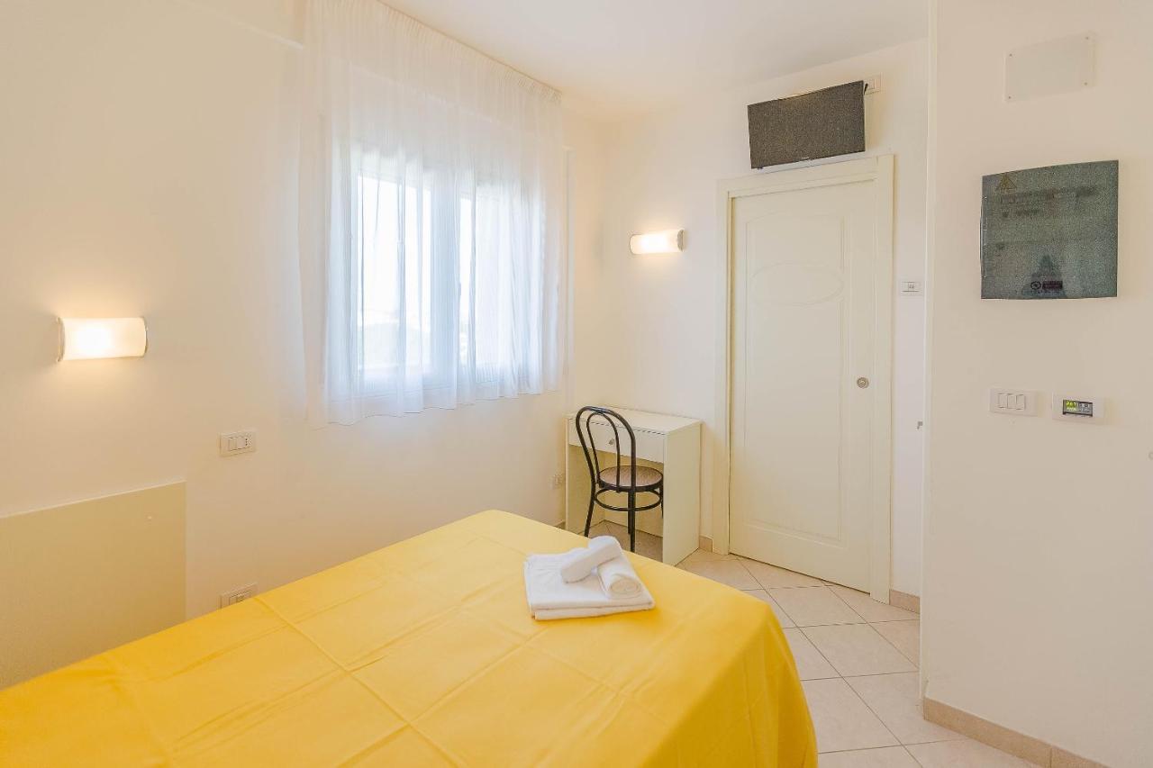 Single Room,1164839268:JPEG