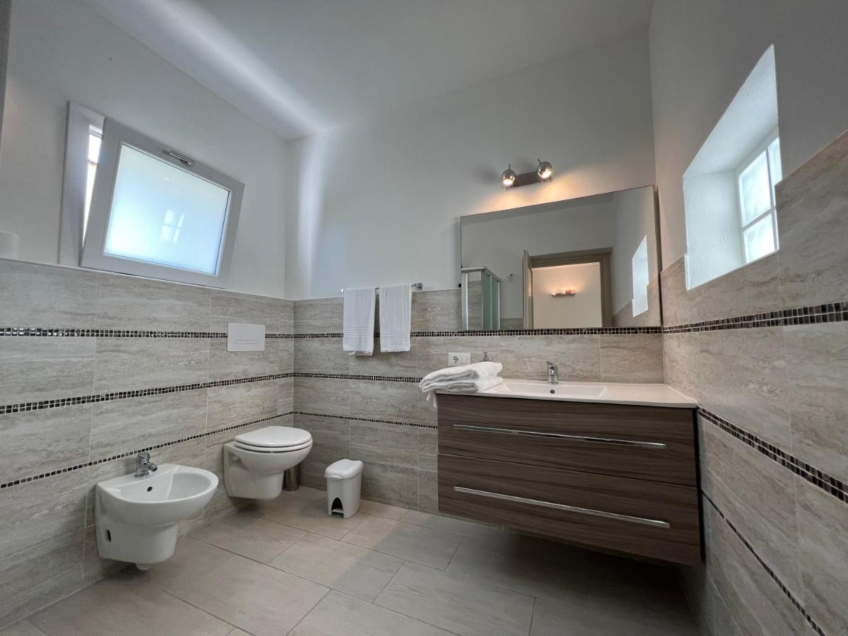 Large Double Room,1648927337:JPEG