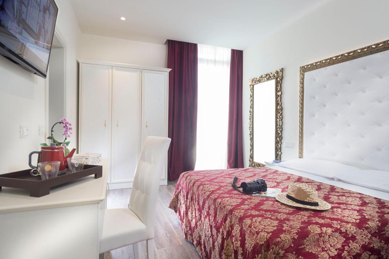 Superior Triple Room,1176234040:JPEG