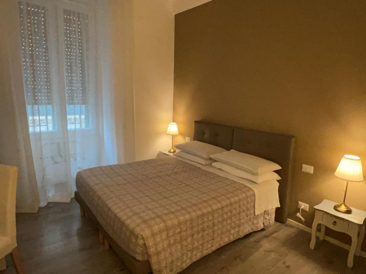 Camera Familiare con Bagno Privato