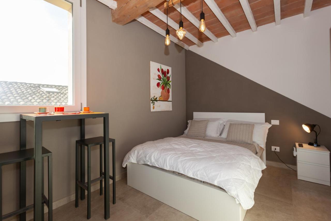 Double Room with Pool View,1224843056:JPEG