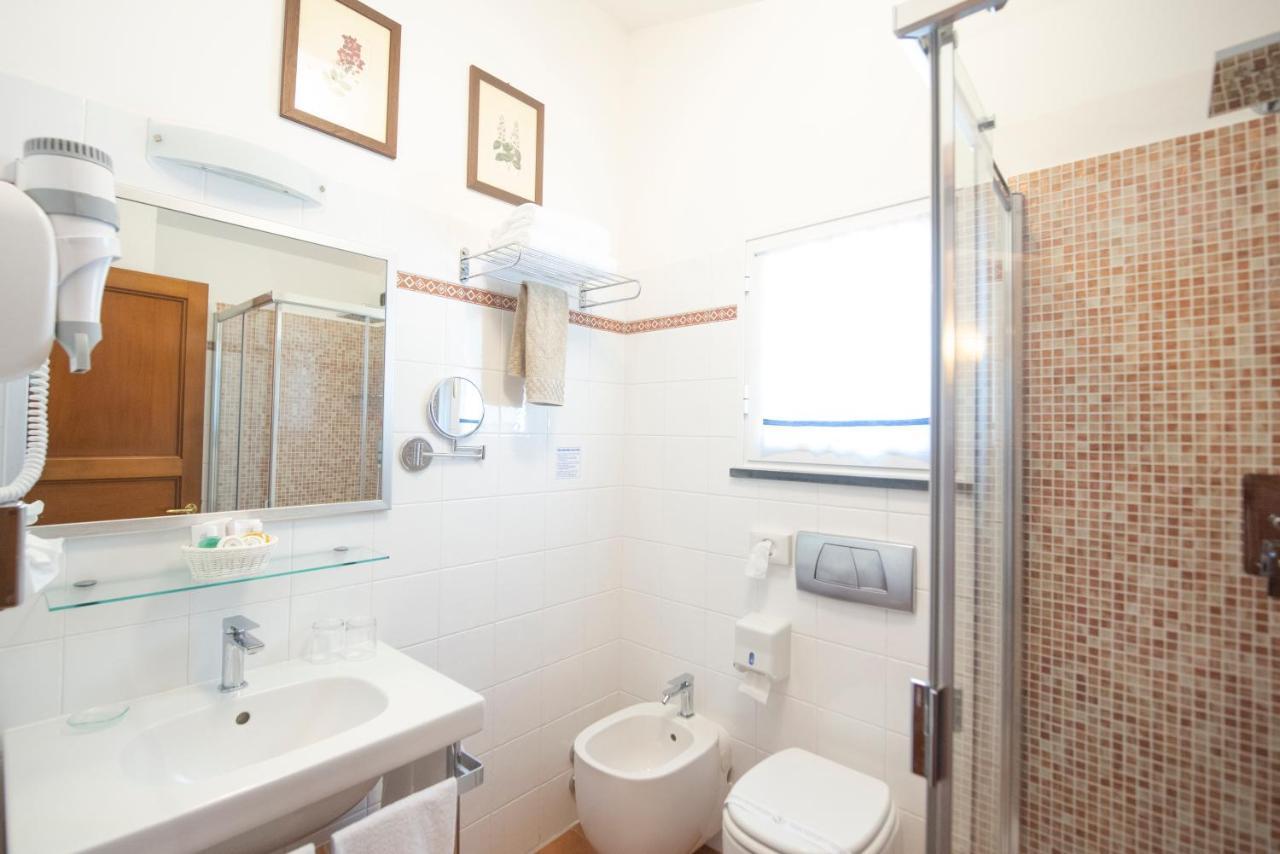 Deluxe Double Room with Terrace or Balcony,1182748039:JPEG