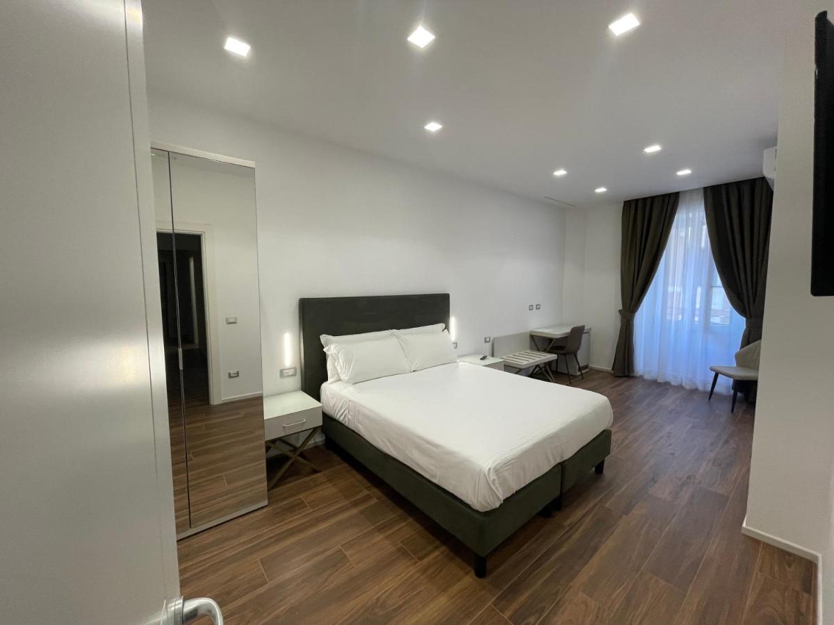 Twin Room,1187963593:JPEG