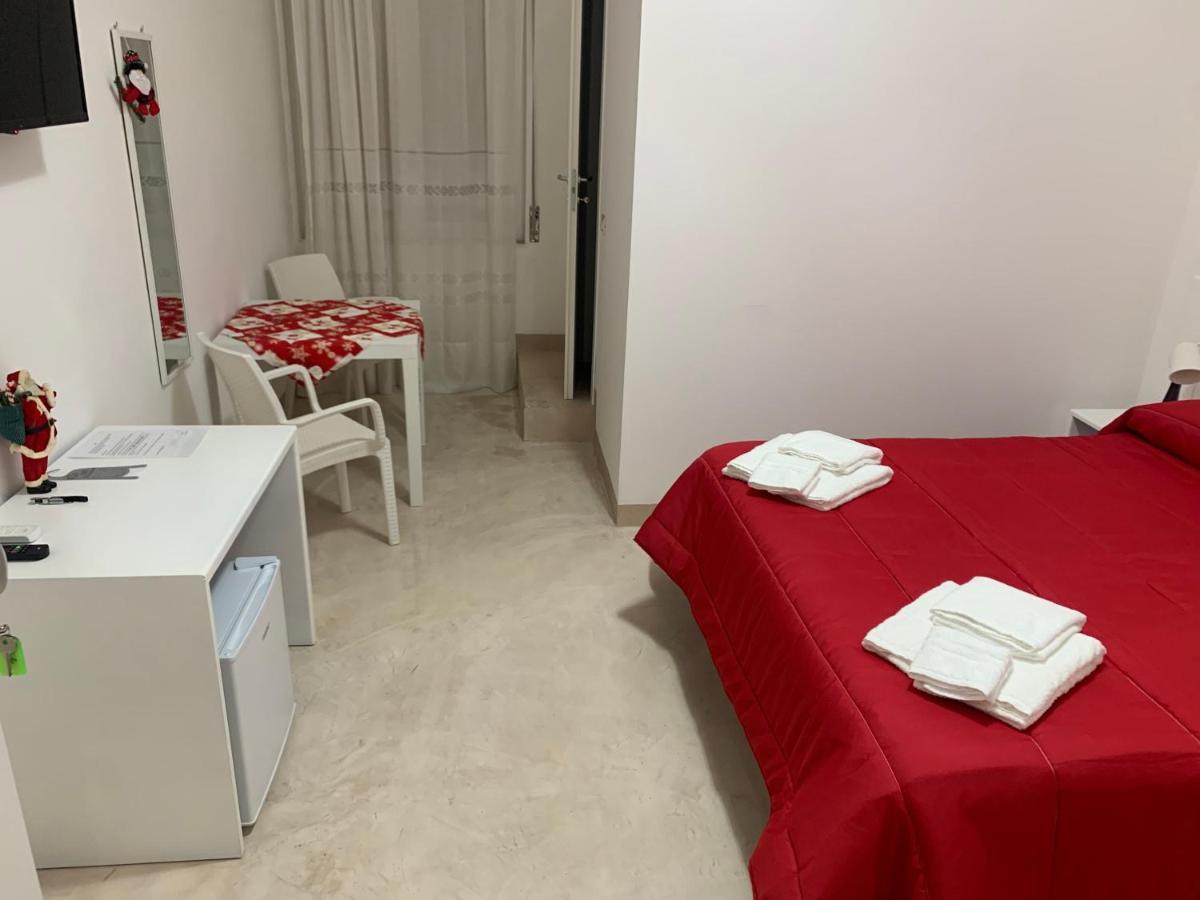 Standard Double Room,1316138473:JPEG