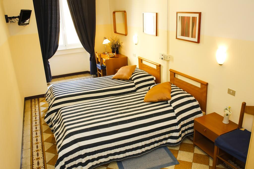 Double or Twin Room with Shared Bathroom,119032990:JPEG