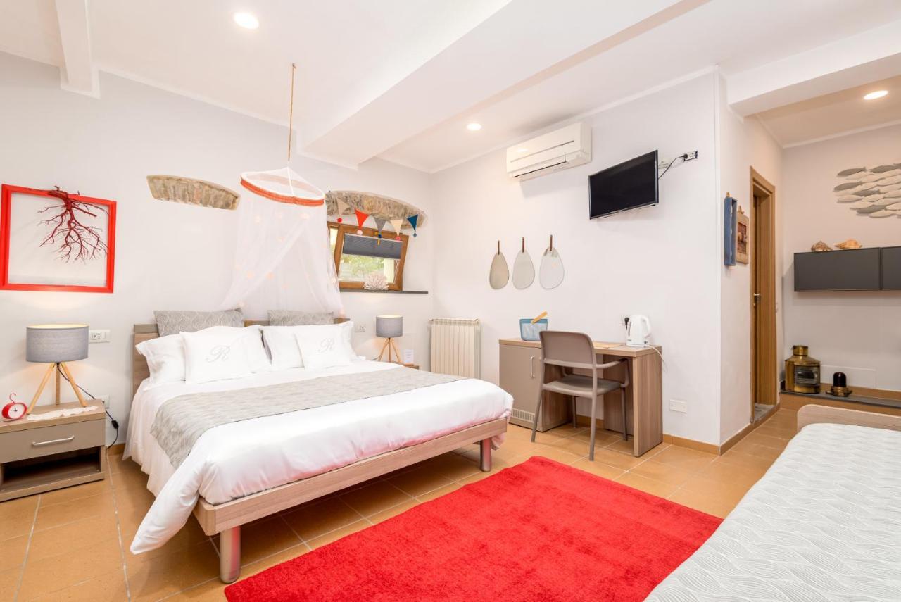 Camera Familiare con Bagno Privato