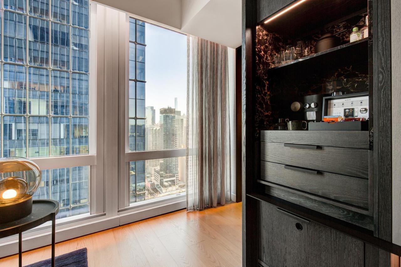 Suite Angolare Deluxe con Vista Città e 1 Camera con Letto King-Size