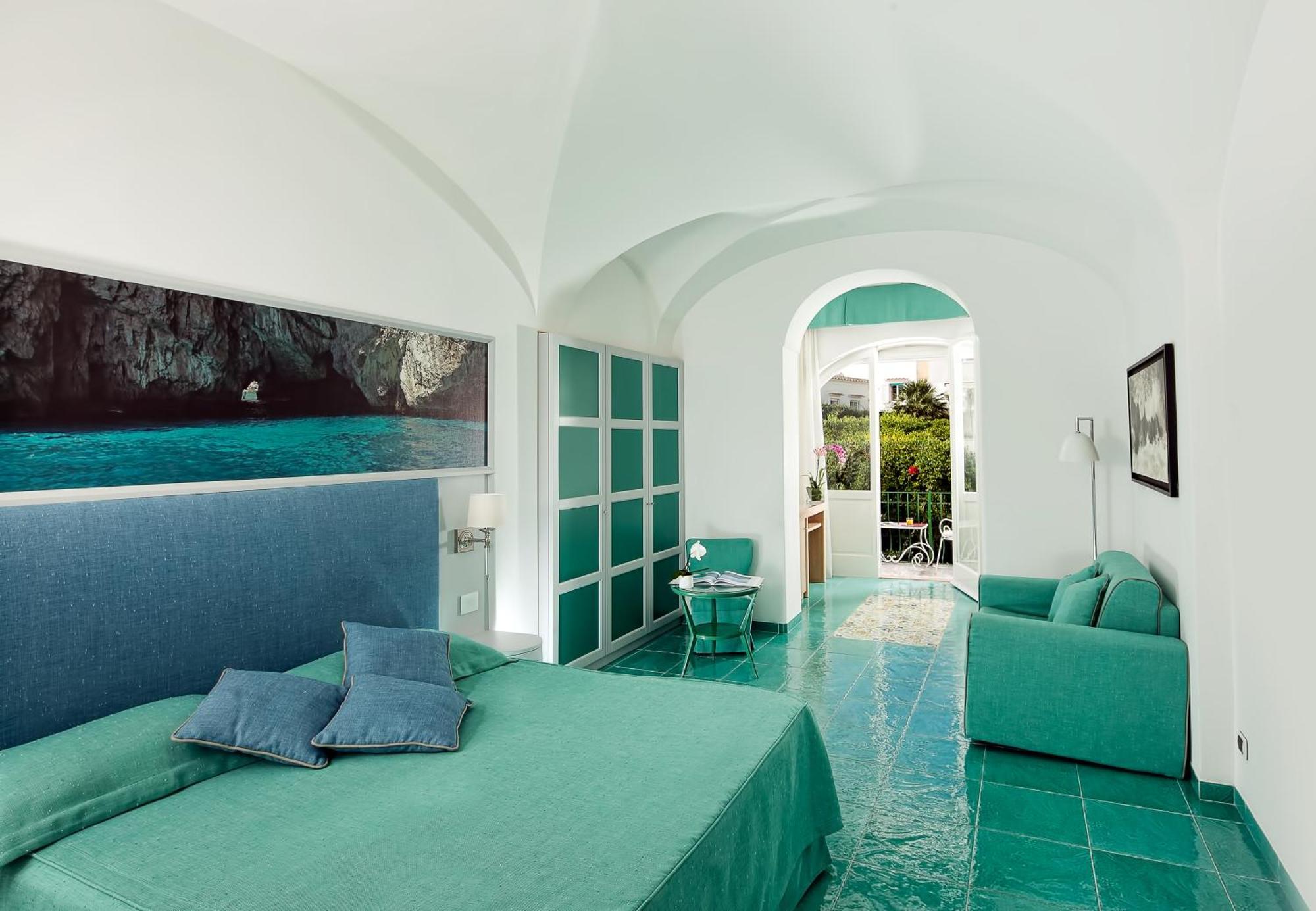 Family Room Bathroom