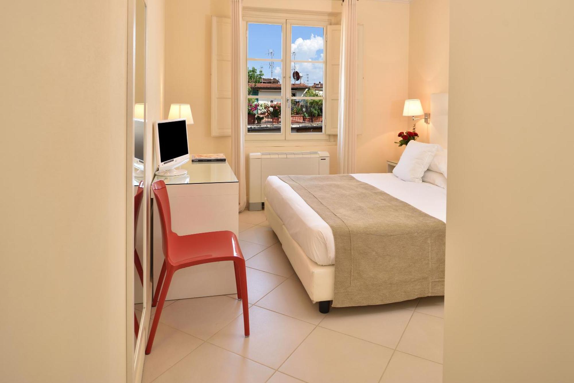 Standard Double Room,666005412:JPEG