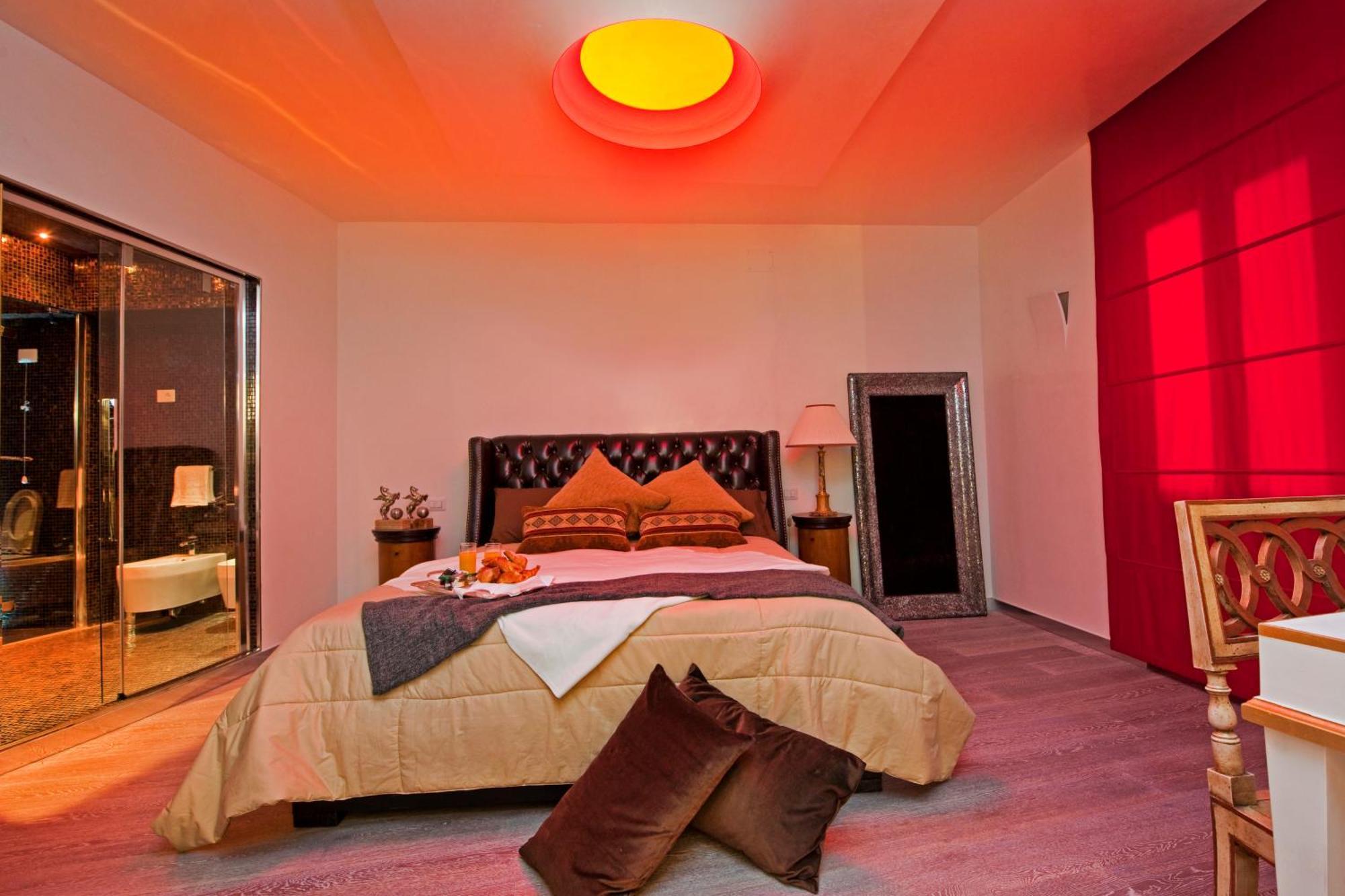 Large Double Room,1216161076:JPEG