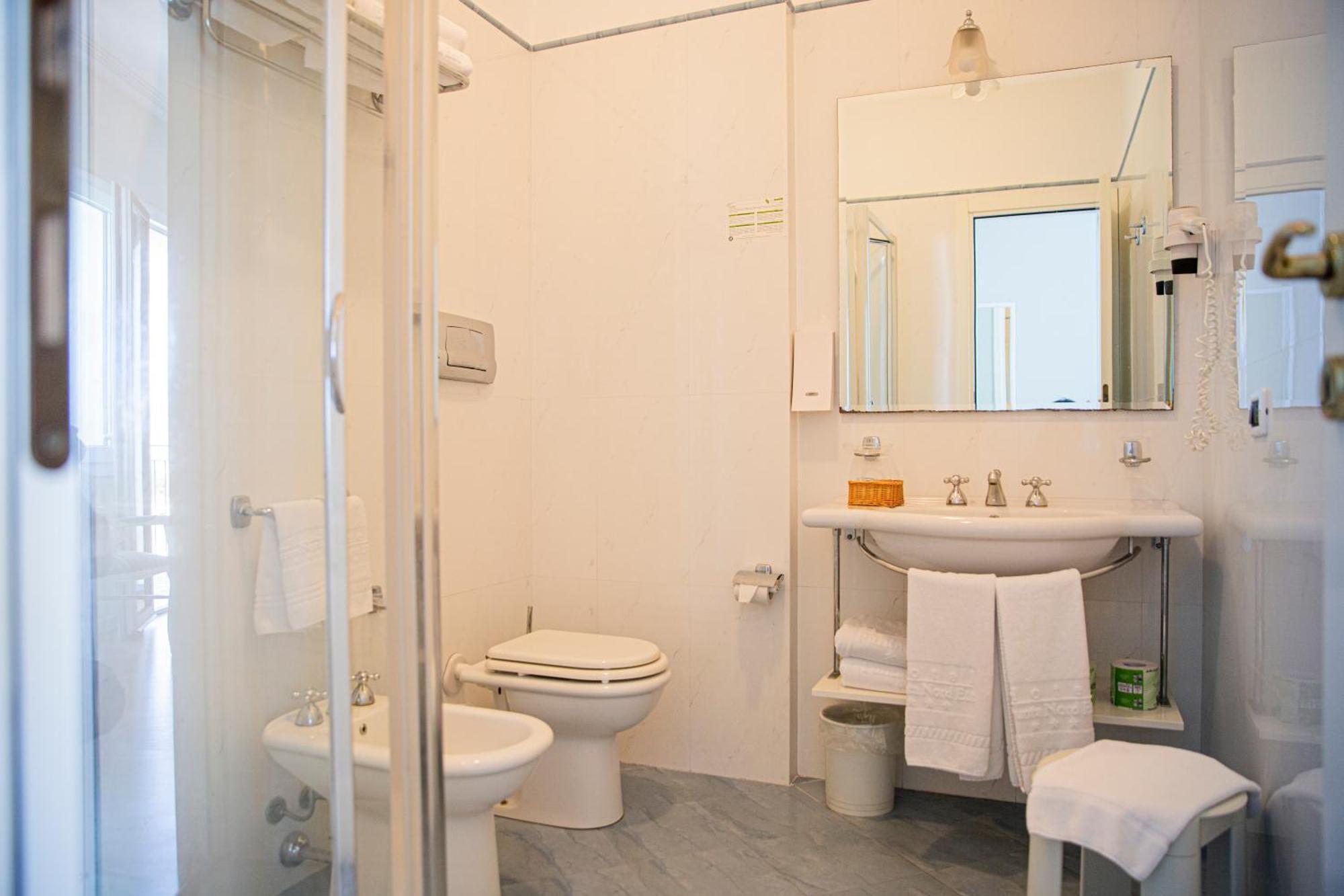 Double or Twin Room with Sea View,1216287238:JPEG