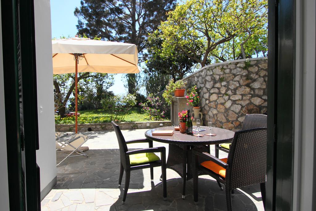 Triple Room Terrace