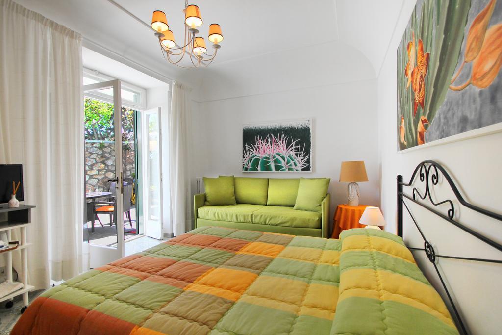 Triple Room Terrace