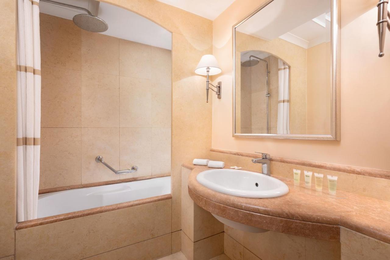 Suite con 2 Camere da Letto, 1 Letto King-Size, Divano-Letto e Vista Cupola San Pietro