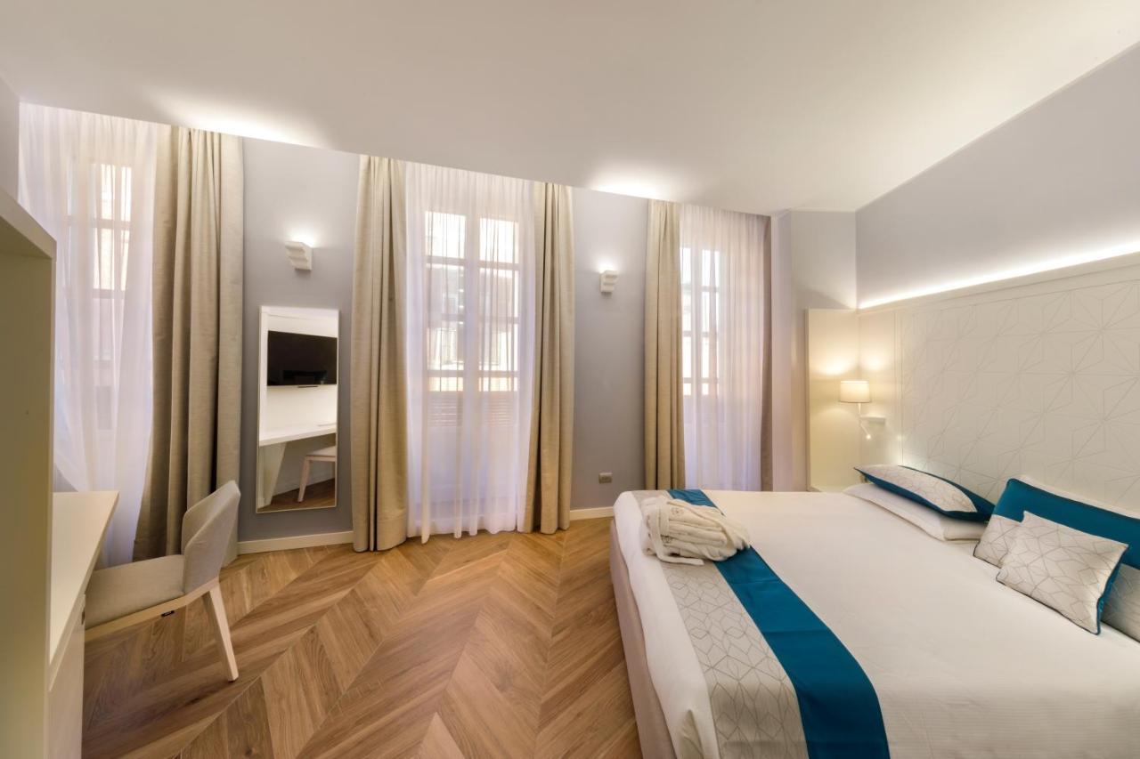 Double Room with Balcony,1254088723:JPEG