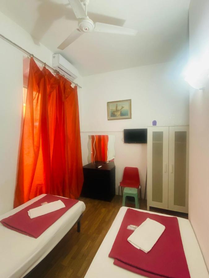 Mixed Dormitory Room,1269737734:JPEG