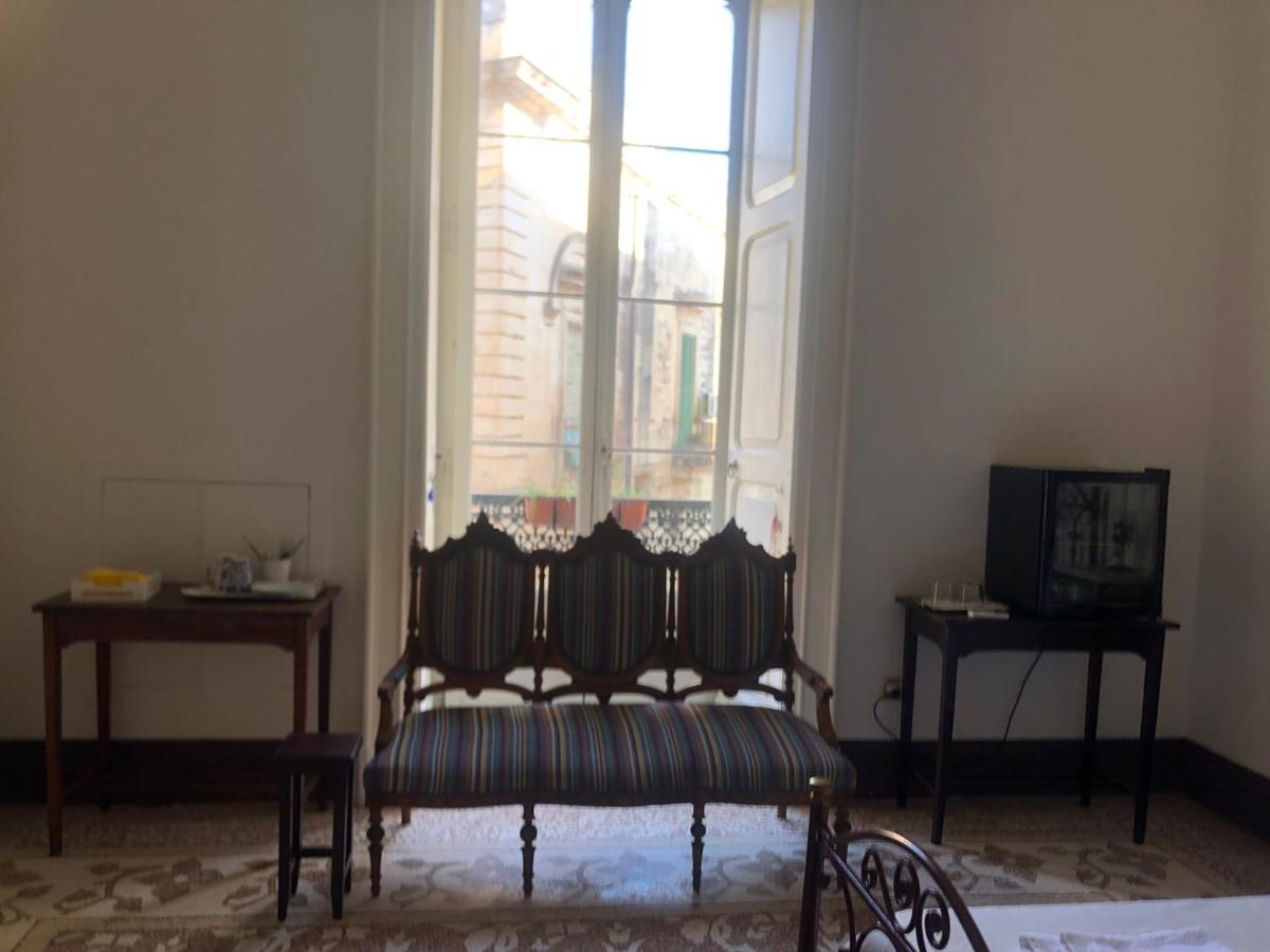 Deluxe Double or Twin Room with Balcony,1265865394:JPEG